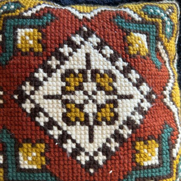 Vintage Mid-Century Needelpoint Pillow boho southwest - Picture 2 of 8